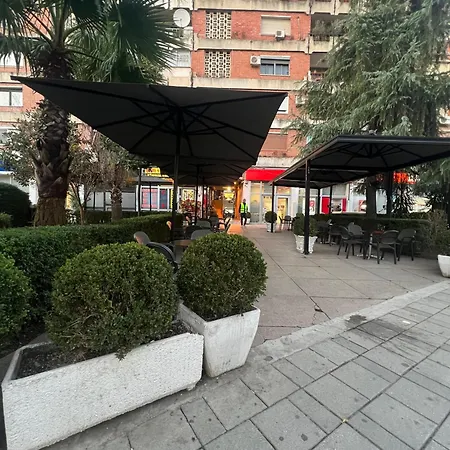 Lägenhet Center Fame House Tirana