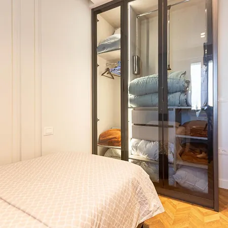 Center Fame House * Tirana