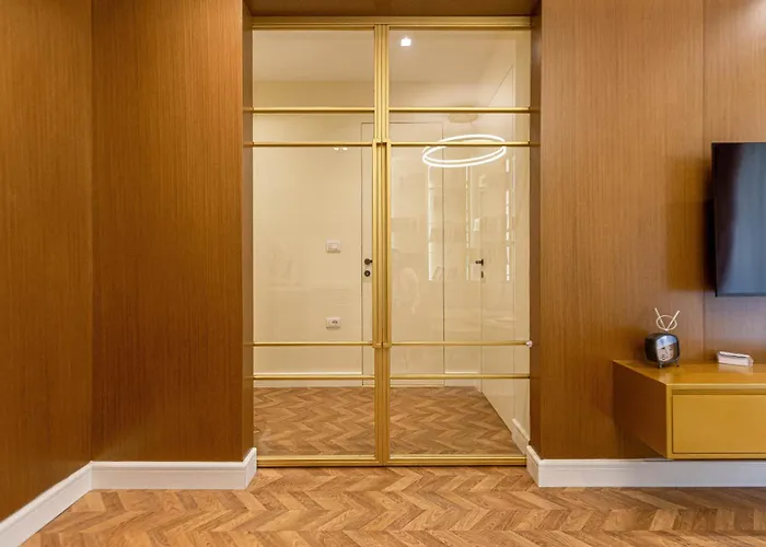 Center Fame House Tirana